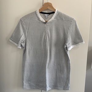 Calvin Klein T-Shirt 3/4 Zip-up Size XS